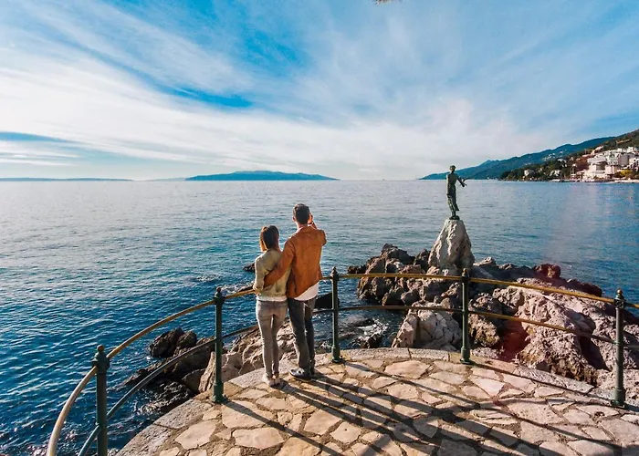 Maja With Free Private Parking And Lovely Sea View Terrace *