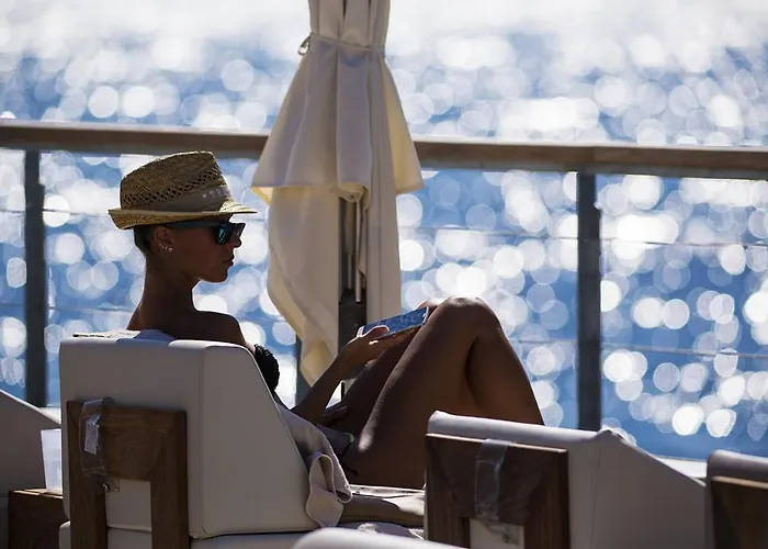 Maja With Free Private Parking And Lovely Sea View Terrace