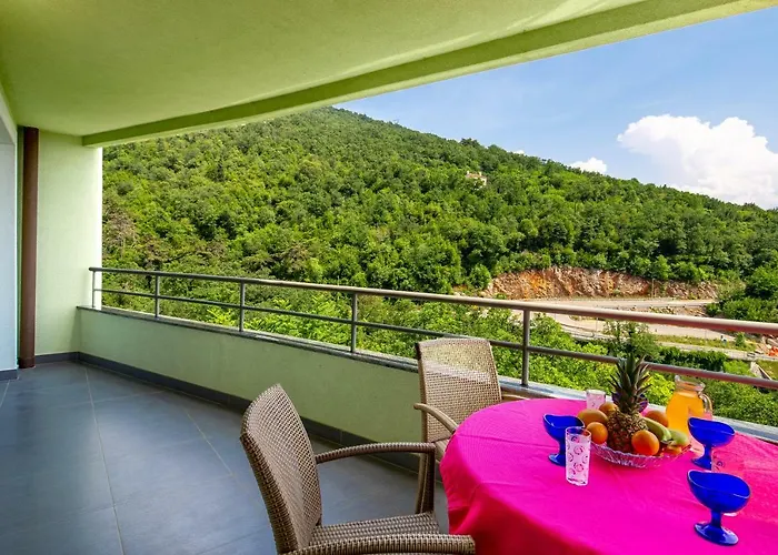 Maja With Free Private Parking And Lovely Sea View Terrace