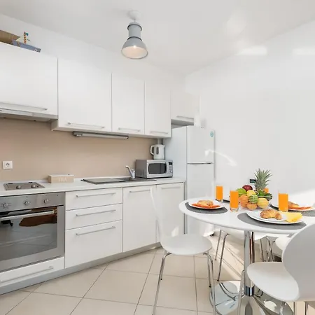 아파트 Maja With Free Private Parking And Lovely Sea View Terrace *