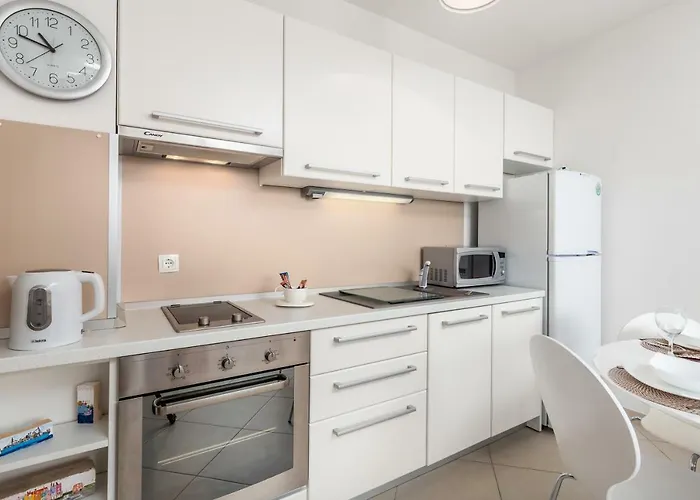 Maja With Free Private Parking And Lovely Sea View Terrace Daire *