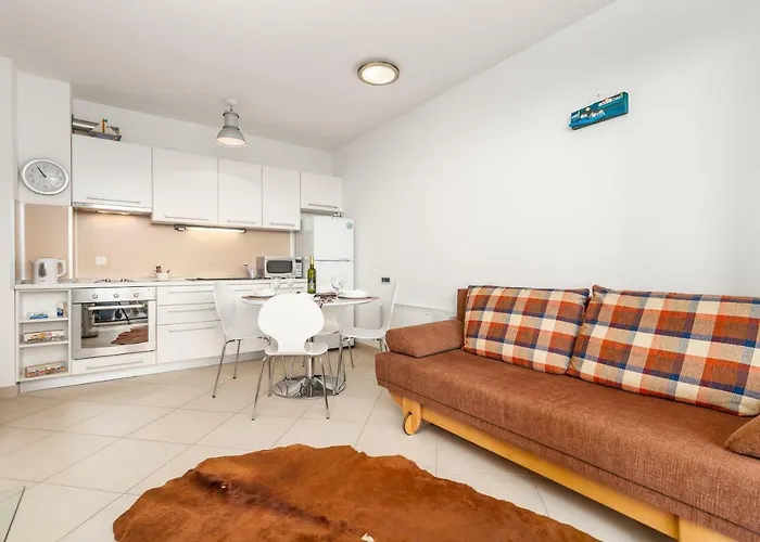 Maja With Free Private Parking And Lovely Sea View Terrace Daire Opatija