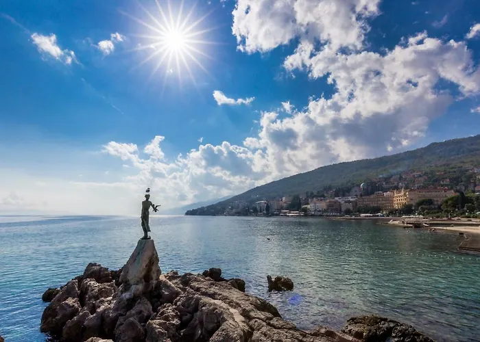 Апартаменты Maja With Free Private Parking And Lovely Sea View Terrace *