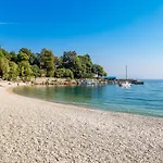 Maja With Free Private Parking And Lovely Sea View Terrace Apartman Abbázia